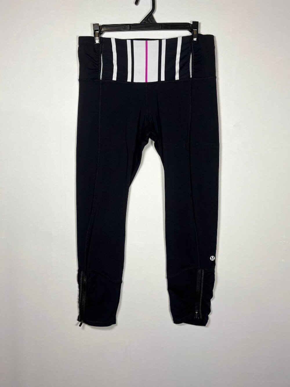Lululemon Black Inspire Crop ll Ruched Leggings Striped Waistband Womens Size 8